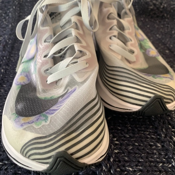 Nike Zoom Fly Pure Platinum Floral size 10 - Picture 6 of 6